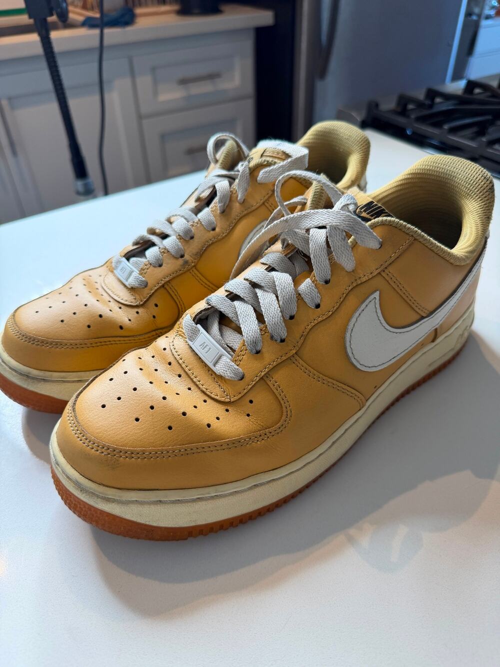 Nike Air Force 1 By You – Beige / White / Gum – Men’s Size 10